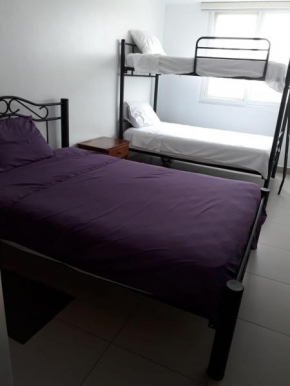Hermoso Departamento en Tonsupa, frente al Mar
